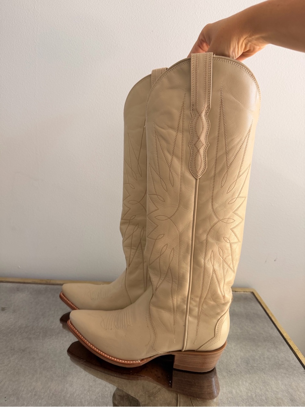 Tecovas The Loretta Cream Cowhide Boots 7.5 - Picture 3 of 9